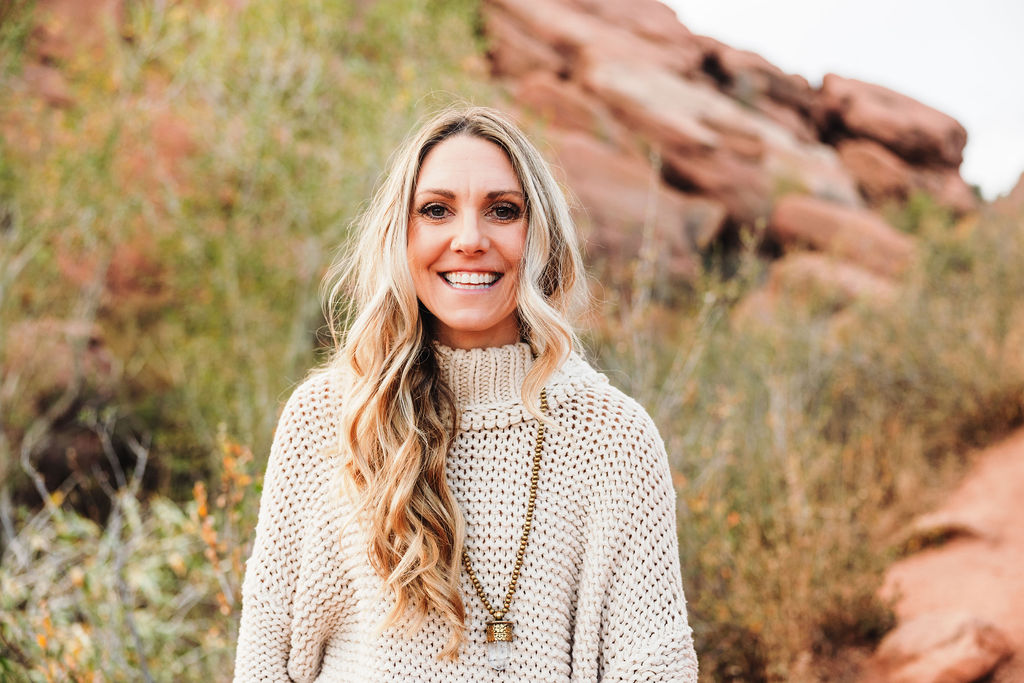 Laura Fey, Licensed Professional Counselor and Art Therapist in Lakewood, CO